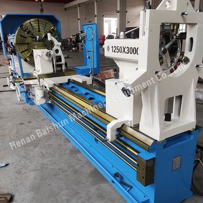 1250 มิลลิเมตร 2.5T การบรรทุก มือ ท่ามุม Lathe เครื่องตัดสกรู CW61125