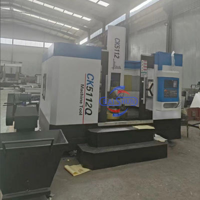 ความละเอียดสูงตั้ง Cnc Lathe Torno VTL เครื่องหมุนการทํางานโลหะ