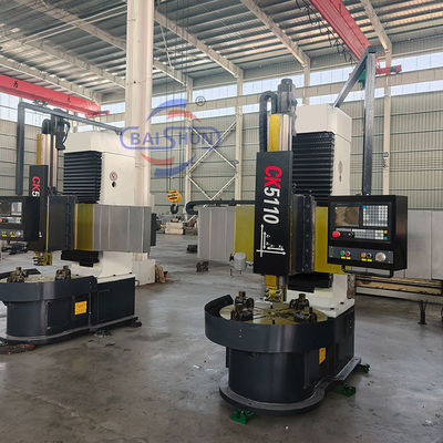 เครื่องหมุนโลหะใช้ เครื่องหมุน CNC สูงเดียว เครื่องหมุนตั้ง
