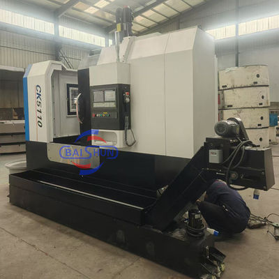 CNC เครื่องหมุนตั้งแถวเดียว 1000 มม โต๊ะ CNC Vtl กับปกป้อง