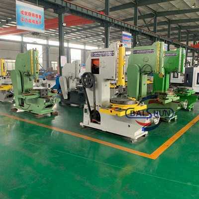 เครื่องกัดร่องแนวตั้ง B5040, ความยาวร่องสูงสุด 400 มม., ควบคุมด้วย PLC