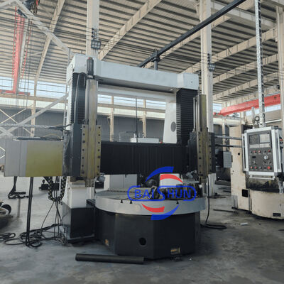 2500mm Max การหมุน CNC ตัวถือเครื่องมือเดียว Lathe ปกป้องประเภท CNC การหมุน Lathe สูง